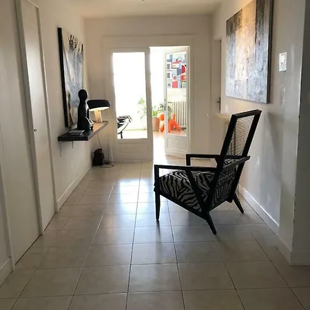 Apartment Superbe T4 A Royan. 5 Min A Pied De La Mer